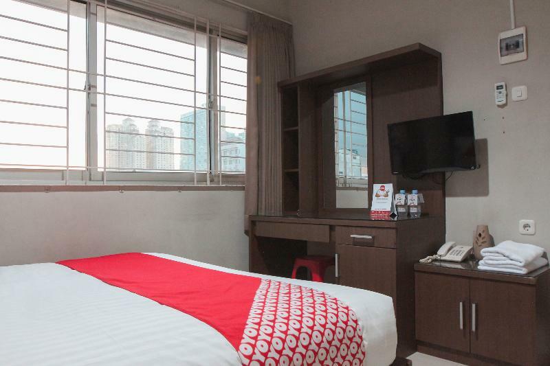 Oyo 383 Env Residence Jakarta Kültér fotó